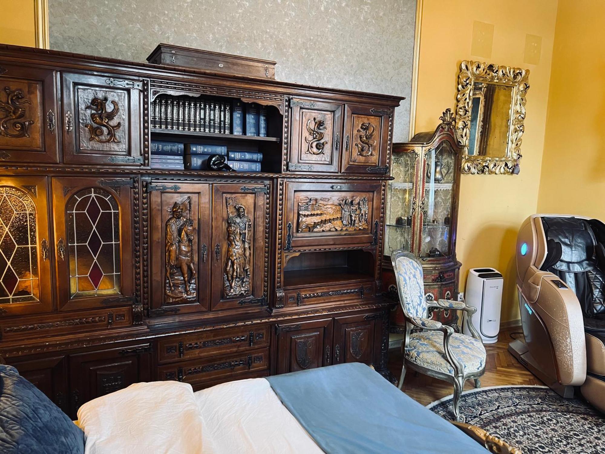 Classic Love Story In Old Cluj I Kültér fotó